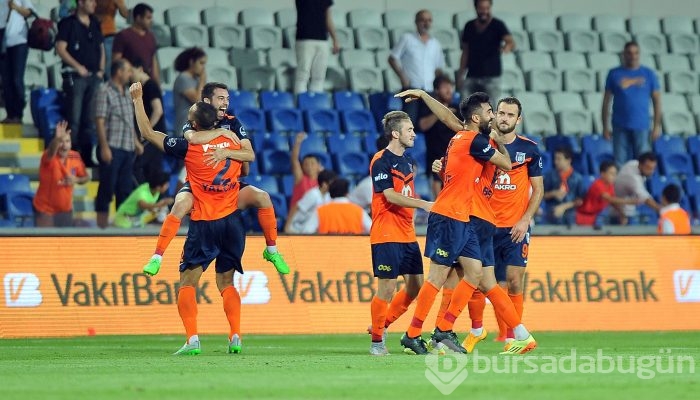 Başakşehir-Bursaspor maçından kareler