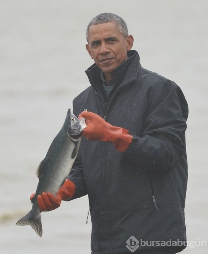 Obama Alaska'da balıkçı köyünü ziyaret etti