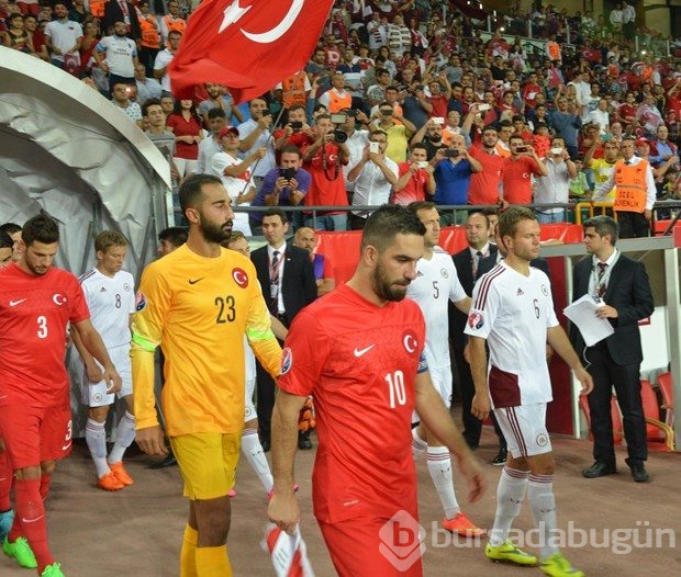 Türkiye-Letonya maçından kareler