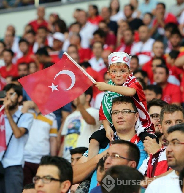Türkiye-Hollanda maçından kareler