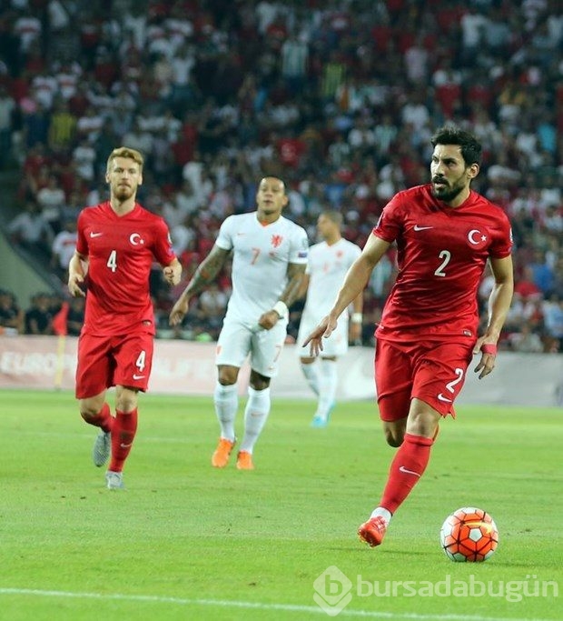 Türkiye-Hollanda maçından kareler