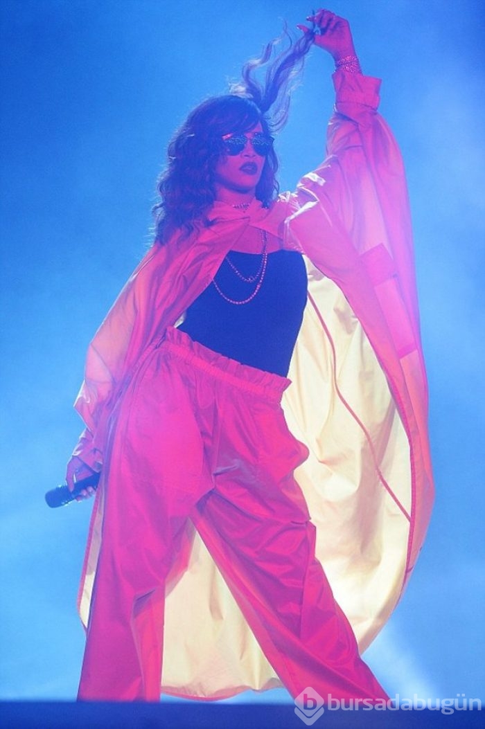 Rihanna'yı 85 bin kişi izledi