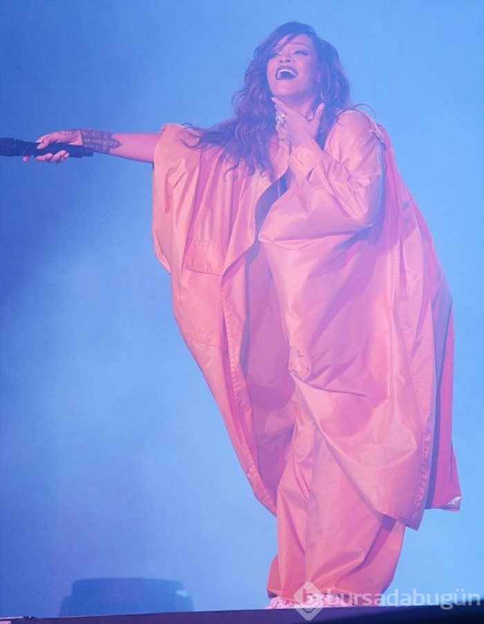 Rihanna'yı 85 bin kişi izledi