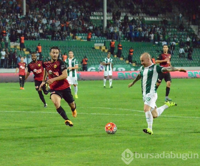 Timsah, Eskişehir'i 2 golle geçti! Sağlam gözyaşlarına boğuldu