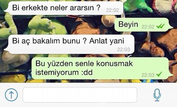 Otomatik mesaj düzeltmenin gazabı
