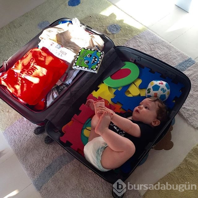 Oğlunun ilk kelimesi kavga çıkardı