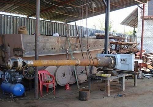 Ruslar Alman tankını bahçede yaptı
