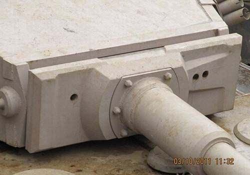 Ruslar Alman tankını bahçede yaptı