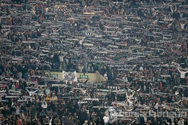 Beşiktaş-Sporting Lizbon maçından kareler