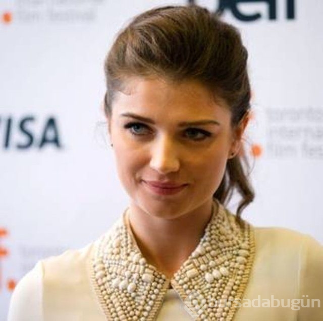 Bono'nun kızı Eve Hewson soyundu