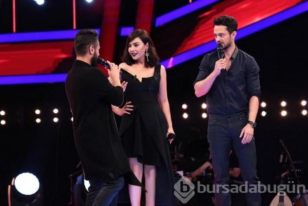 Ebru Gündeş'in yüzüne ne oldu?