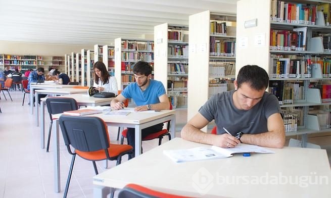 Üniversitede kız öğrencilerde stres yapan 20 neden