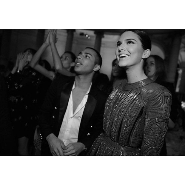 Kendall Jenner Sosyal medyanın diline düştü