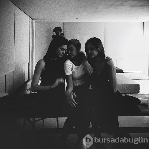Kendall Jenner Sosyal medyanın diline düştü