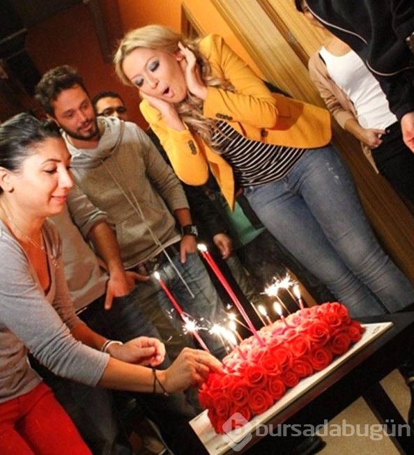 Hadise'de Madonna'ya özendi