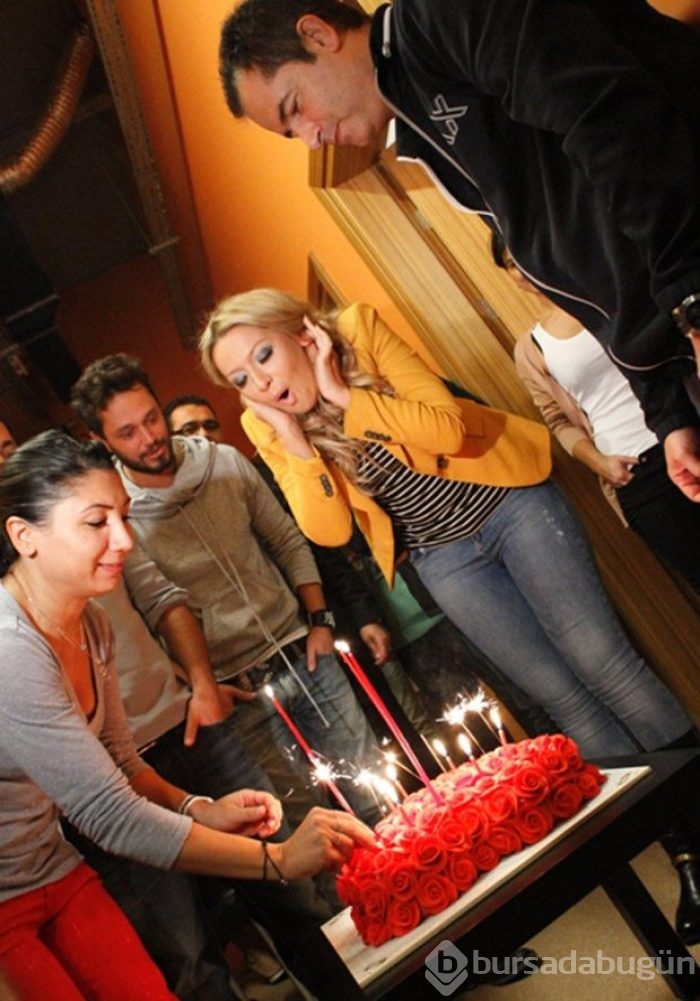 Hadise'de Madonna'ya özendi
