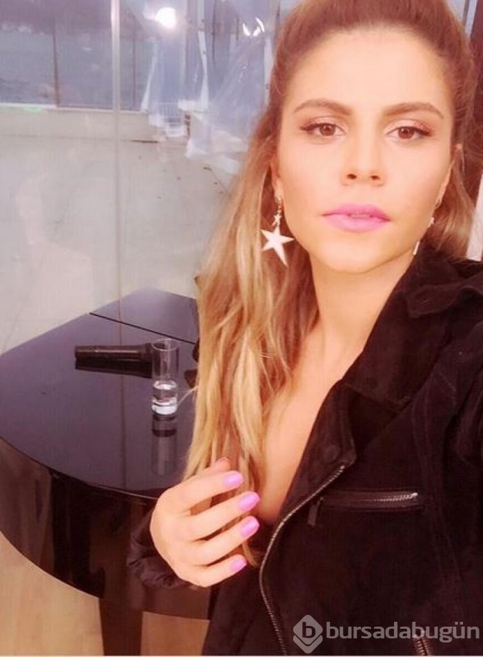 Murat Boz'a diz çöktüren kız'dan single