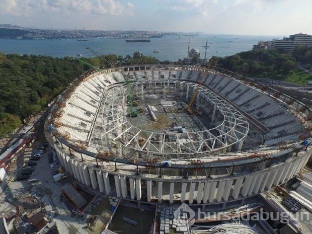 Vodafone Arena'nın çatısı yükselmeye başladı