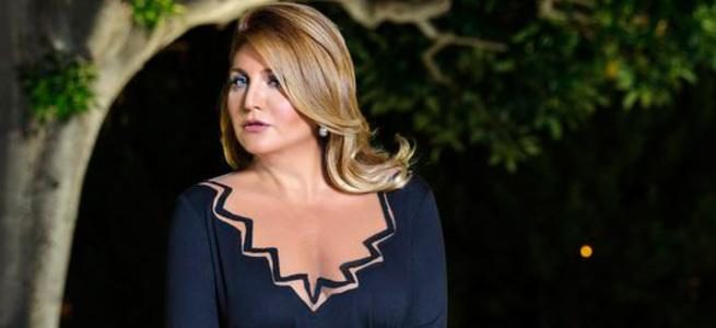 Ünlü isimler bombalı saldırıya lanet yağdırdı