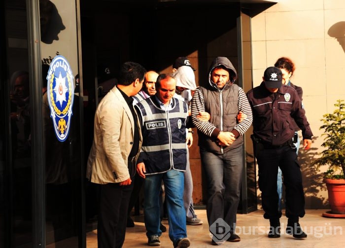 Bursa merkezli fuhuş operasyonu! 14 kişi gözaltına alındı!