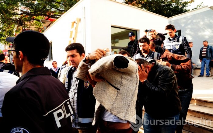 Bursa merkezli fuhuş operasyonu! 14 kişi gözaltına alındı!