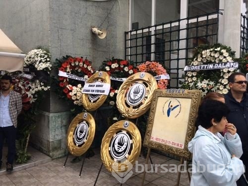 Levent Kırca son yolculuğuna uğurlanıyor