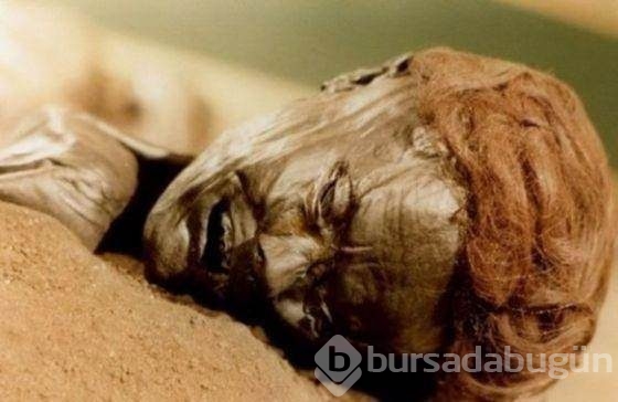 300 yıllık ceset 1 saatte çürüdü