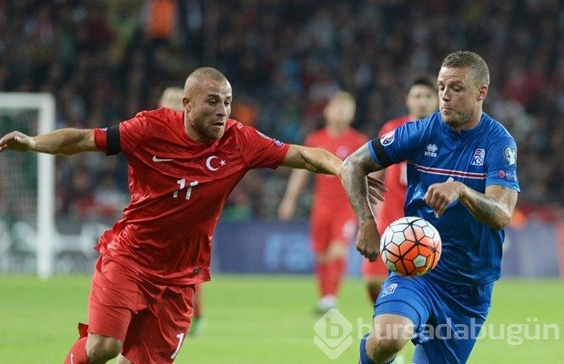 Futbolculardan zafer tweet'leri