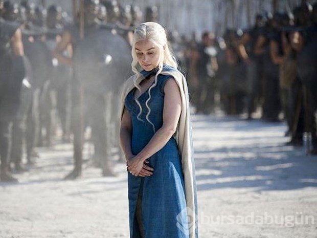 Khaleesi 'yılın en çekici kadını' seçildi