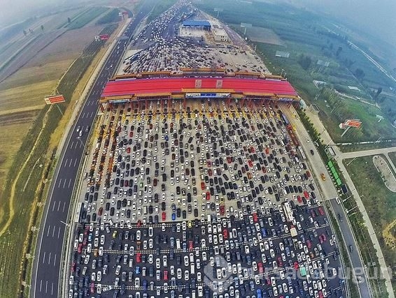 Beterin beteri var : trafiği istanbul'u aratmayan 26 çılgın şehir