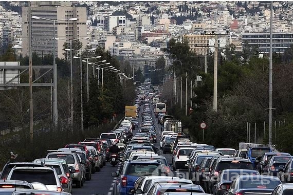 Beterin beteri var : trafiği istanbul'u aratmayan 26 çılgın şehir