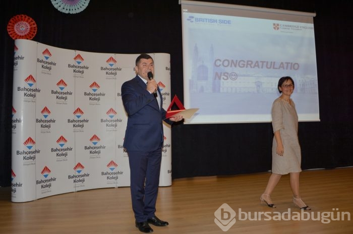 En çağdaş yöntemleri araştırıp kullanıyor...