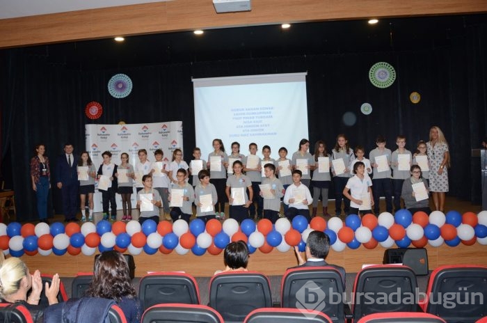 En çağdaş yöntemleri araştırıp kullanıyor...