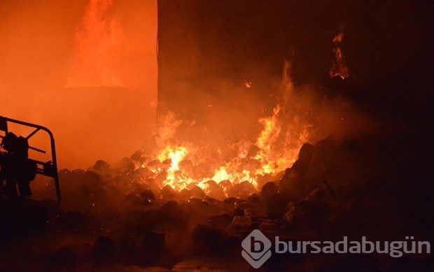 İplik fabrikasında çıkan yangın 5 saatte söndürüldü