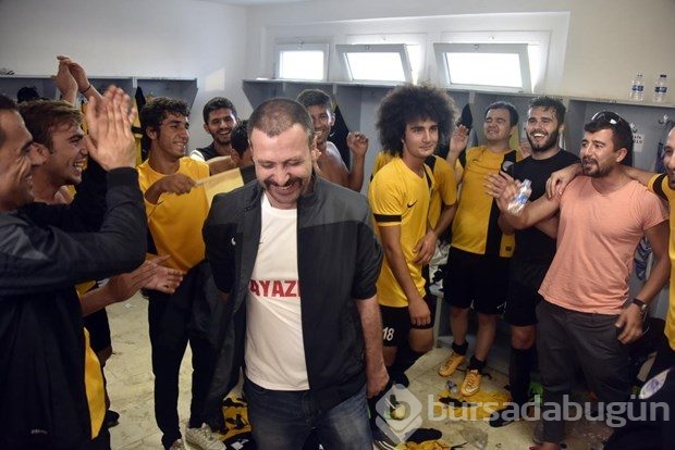 Nejat İşler'in galibiyet sevinci