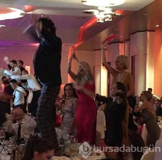 Rita Ora fena dağıttı!