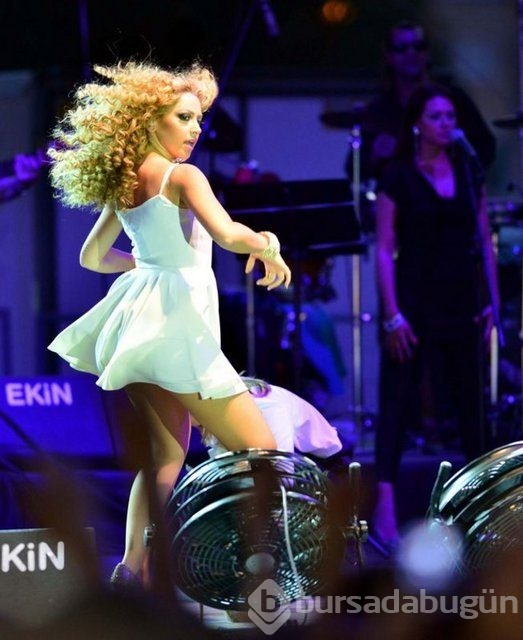 Hadise'ye cevap verdi