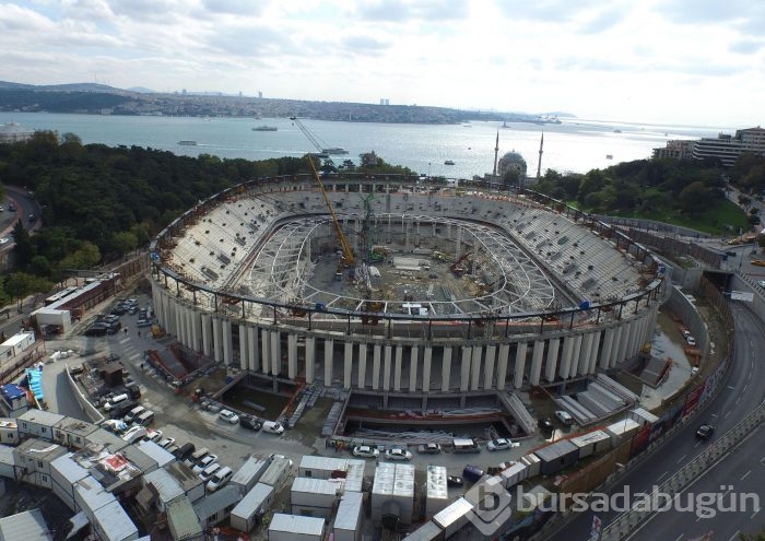 Vodafone Arena'da çatı çelik iskeleti yükselmeye başladı