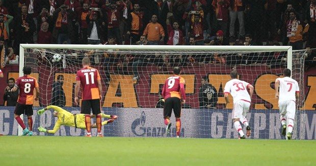 Galatasaray-Benfica maçından kareler