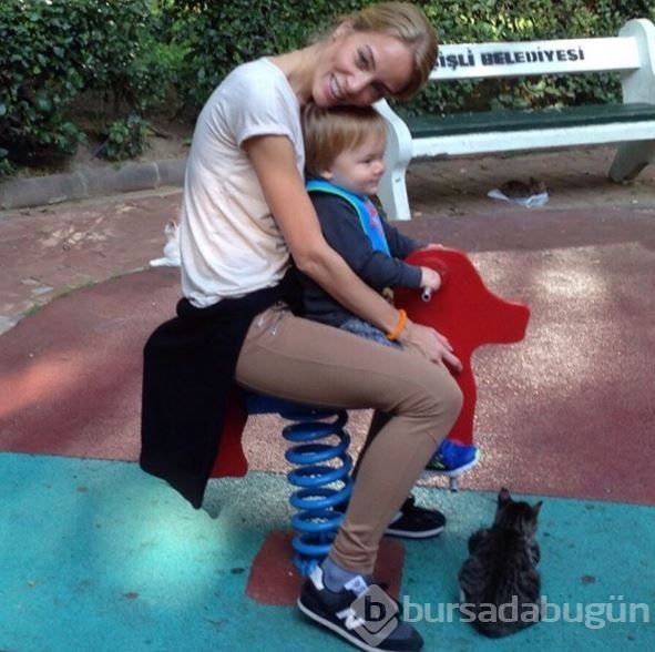 Bade İşçil'in park keyfi