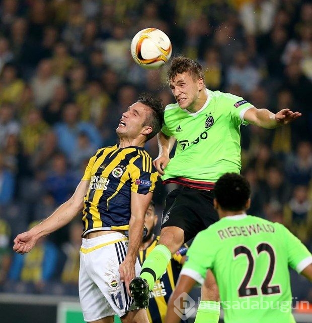 Fenerbahçe-Ajax karşılaşmasından kareler