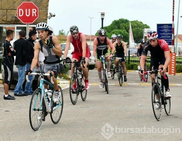 Ironman 70.3, 1224 sporcunun katılımıyla başladı
