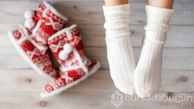 Çorapla uyumak sağlığa zarar veriyor