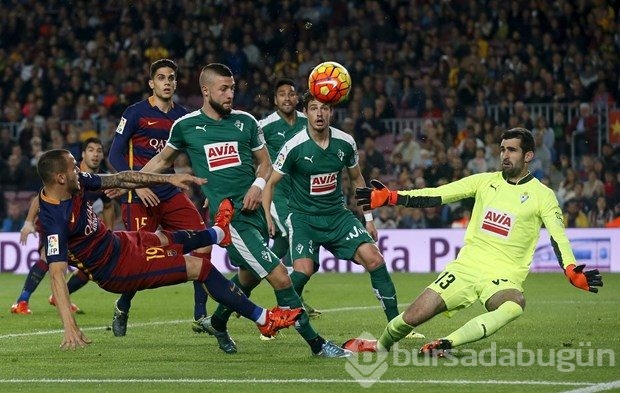Barcelona Suarez ile kanatlandı