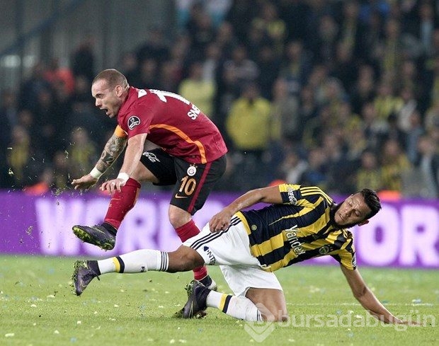 Fenerbahçe - Galatasaray derbisinden kareler