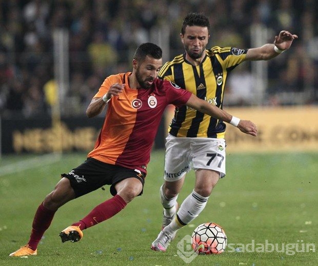 Fenerbahçe - Galatasaray derbisinden kareler