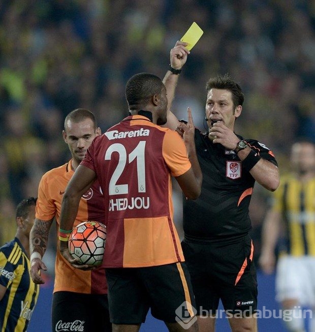 Fenerbahçe - Galatasaray derbisinden kareler