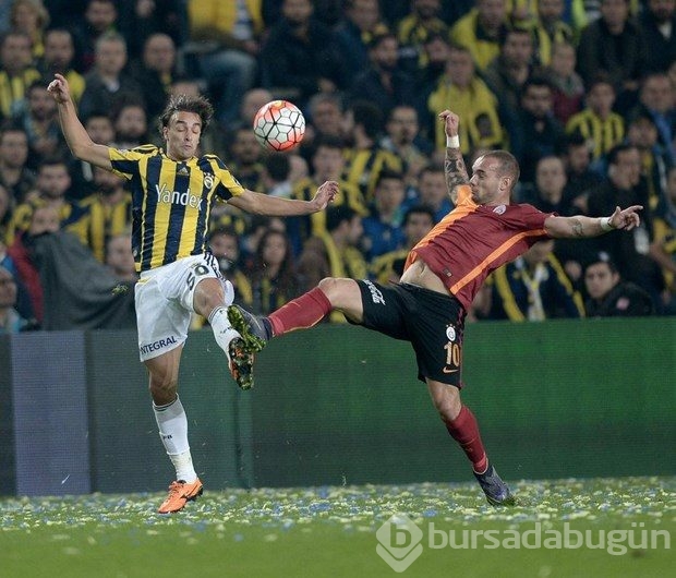 Fenerbahçe - Galatasaray derbisinden kareler