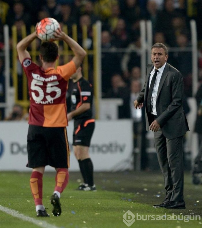 Fenerbahçe - Galatasaray derbisinden kareler