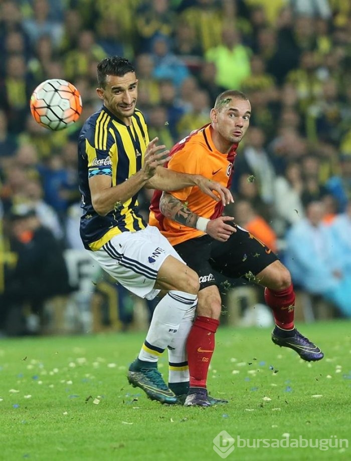 Fenerbahçe - Galatasaray derbisinden kareler